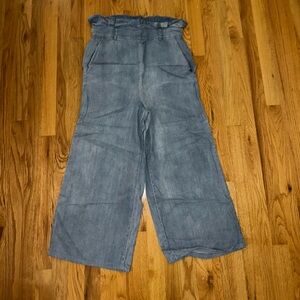 High-Waisted Wide Leg Linen Jeans